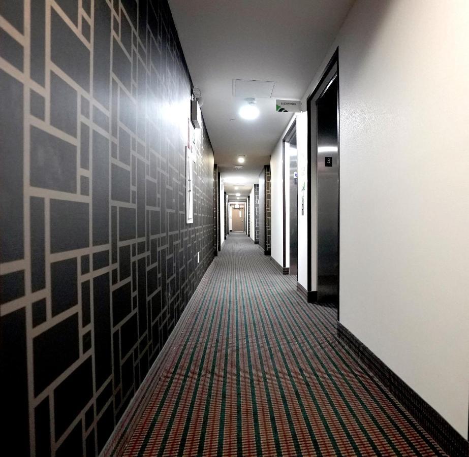 Hotel Liberty Inn & Suites-Jfk Airport- La Guardia Airport New York Exterior photo